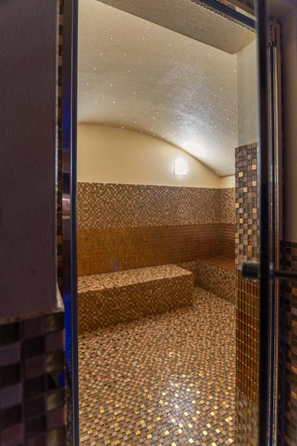 Hotel Stele Di Nora Pula Eksteriør billede